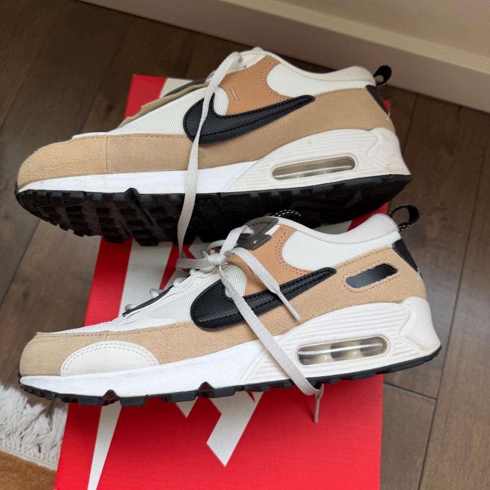 NIKE AIR MAX 90 FUTURA - Size 9.5 Womens - Phanton/Black-Hemp-Sanddrift - Picture 7 of 9